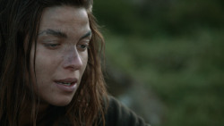 extant_GameOfThrones_3x07-TheBearAndTheMaidenFair_4981