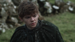 extant_GameOfThrones_3x07-TheBearAndTheMaidenFair_5069