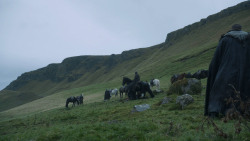extant_GameOfThrones_3x07-TheBearAndTheMaidenFair_5080