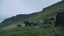 extant_GameOfThrones_3x07-TheBearAndTheMaidenFair_5083