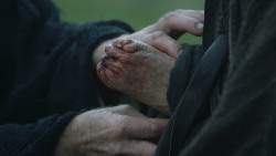 extant_GameOfThrones_3x07-TheBearAndTheMaidenFair_5097