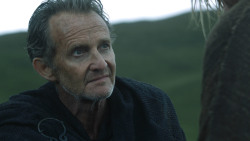 extant_GameOfThrones_3x07-TheBearAndTheMaidenFair_5262