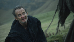extant_GameOfThrones_3x07-TheBearAndTheMaidenFair_5363