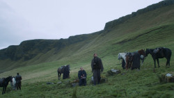 extant_GameOfThrones_3x07-TheBearAndTheMaidenFair_5395