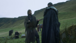 extant_GameOfThrones_3x07-TheBearAndTheMaidenFair_5461