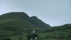 extant_GameOfThrones_3x07-TheBearAndTheMaidenFair_5506