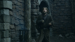 extant_GameOfThrones_3x07-TheBearAndTheMaidenFair_5537