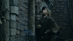 extant_GameOfThrones_3x07-TheBearAndTheMaidenFair_5538