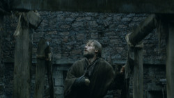 extant_GameOfThrones_3x07-TheBearAndTheMaidenFair_5544