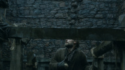 extant_GameOfThrones_3x07-TheBearAndTheMaidenFair_5545
