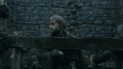 extant_GameOfThrones_3x07-TheBearAndTheMaidenFair_5546