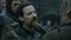 extant_GameOfThrones_3x07-TheBearAndTheMaidenFair_5624