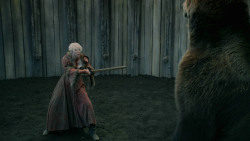 extant_GameOfThrones_3x07-TheBearAndTheMaidenFair_5655