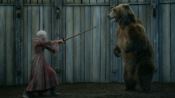 extant_GameOfThrones_3x07-TheBearAndTheMaidenFair_5657