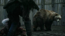 extant_GameOfThrones_3x07-TheBearAndTheMaidenFair_5690