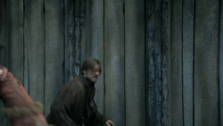 extant_GameOfThrones_3x07-TheBearAndTheMaidenFair_5733