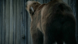 extant_GameOfThrones_3x07-TheBearAndTheMaidenFair_5735
