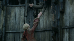 extant_GameOfThrones_3x07-TheBearAndTheMaidenFair_5742