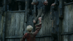 extant_GameOfThrones_3x07-TheBearAndTheMaidenFair_5743