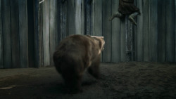 extant_GameOfThrones_3x07-TheBearAndTheMaidenFair_5773