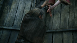 extant_GameOfThrones_3x07-TheBearAndTheMaidenFair_5798