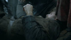 extant_GameOfThrones_3x07-TheBearAndTheMaidenFair_5811