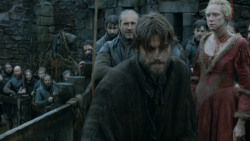 extant_GameOfThrones_3x07-TheBearAndTheMaidenFair_5834
