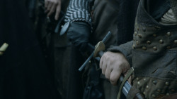 extant_GameOfThrones_3x07-TheBearAndTheMaidenFair_5879