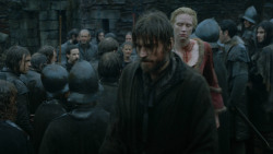 extant_GameOfThrones_3x07-TheBearAndTheMaidenFair_5940