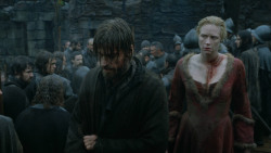 extant_GameOfThrones_3x07-TheBearAndTheMaidenFair_5943