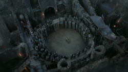 extant_GameOfThrones_3x07-TheBearAndTheMaidenFair_5949