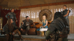 extant_GameOfThrones_3x08-SecondSons_0735