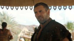 extant_GameOfThrones_3x08-SecondSons_0748