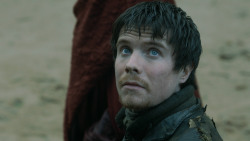 extant_GameOfThrones_3x08-SecondSons_0819