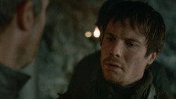extant_GameOfThrones_3x08-SecondSons_0898