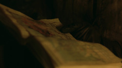 extant_GameOfThrones_3x08-SecondSons_1019