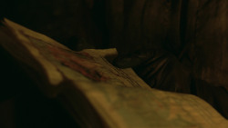 extant_GameOfThrones_3x08-SecondSons_1021