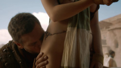 extant_GameOfThrones_3x08-SecondSons_1711