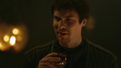 extant_GameOfThrones_3x08-SecondSons_2765