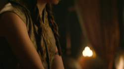 extant_GameOfThrones_3x08-SecondSons_4256
