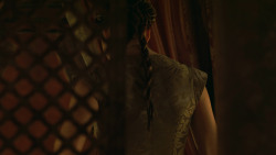 extant_GameOfThrones_3x08-SecondSons_4342