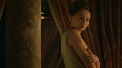 extant_GameOfThrones_3x08-SecondSons_4405