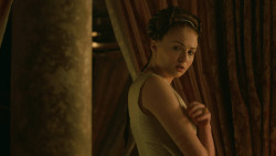 extant_GameOfThrones_3x08-SecondSons_4427
