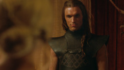 extant_GameOfThrones_3x08-SecondSons_4891