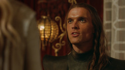 extant_GameOfThrones_3x08-SecondSons_4949