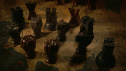 extant_GameOfThrones_3x09-TheRainsOfCastamere_0024