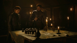 extant_GameOfThrones_3x09-TheRainsOfCastamere_0040