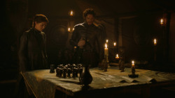 extant_GameOfThrones_3x09-TheRainsOfCastamere_0044