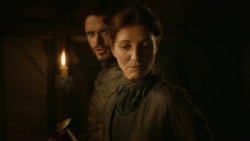 extant_GameOfThrones_3x09-TheRainsOfCastamere_0075