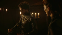 extant_GameOfThrones_3x09-TheRainsOfCastamere_0087